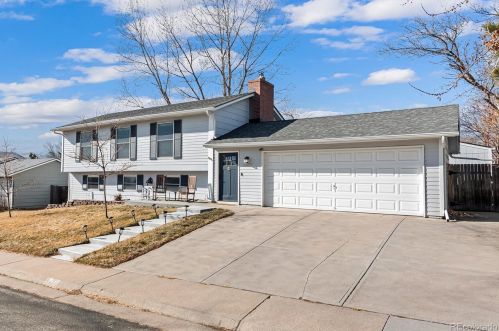 4489 Zang St, Morrison, CO 80465-1291
