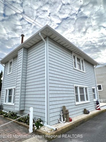 27 Shore Way, Lavallette NJ  08735-1937 exterior