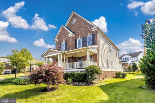 4009 Carriage Hill Dr, Frederick, MD 21704-7349