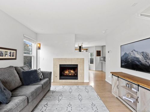 4825 Eaton Park Way, Aurora CO  80016-5831 exterior