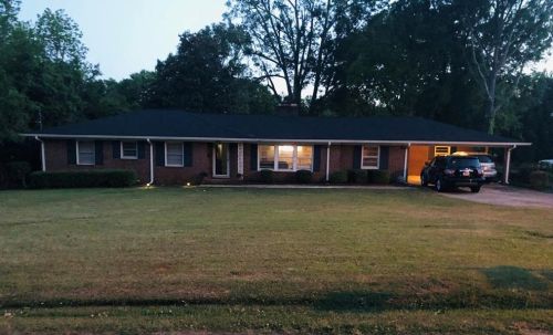 208 Spencer St, Barnesville, GA 30204-1715