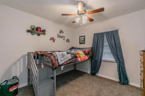 6440 Buckingham Trl, Fort Worth TX  76182-5005 exterior