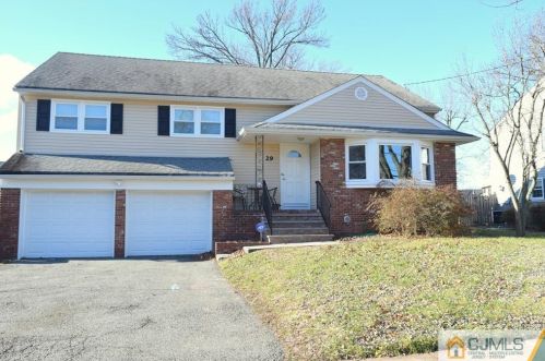 29 Warwick Rd, Edison, NJ 08820-2604