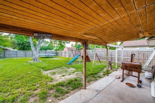 420 Farrer St, Angleton TX 77515-5027 exterior