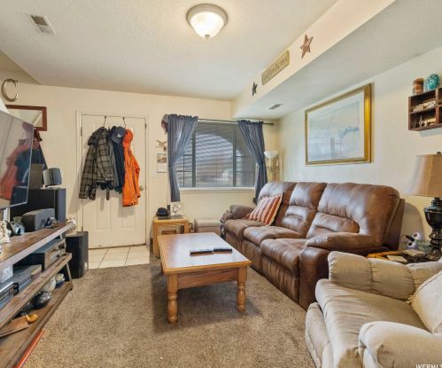 60 200, Wellsville UT 84339-9703 exterior