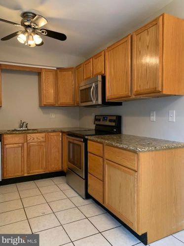 5451 Woodenhawk Cir, Columbia MD  21044-1923 exterior
