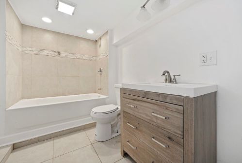 7143 34 St, Forest View IL  60402-3206 exterior