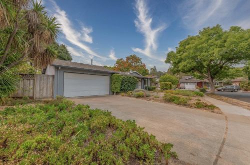 230 El Cajon Way, Los Gatos, CA 95032-7660
