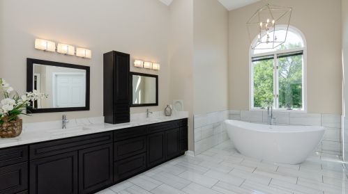 8749 Aintree Ln, Willowbrook IL  60527-8391 exterior
