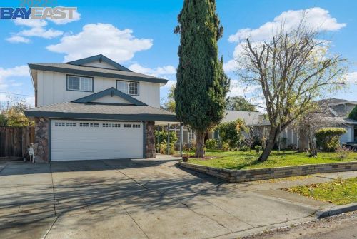 178 Manton Dr, San Jose, CA 95123-3630