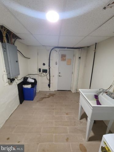 5703 13th St, Philadelphia PA  19141-4119 exterior