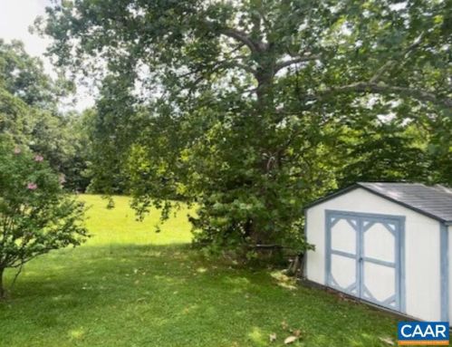 1497 Sutlers Rd, Charlottesville, VA 22902-7327