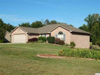 1520 Bentview Dr, Kodak, TN 37764-2456