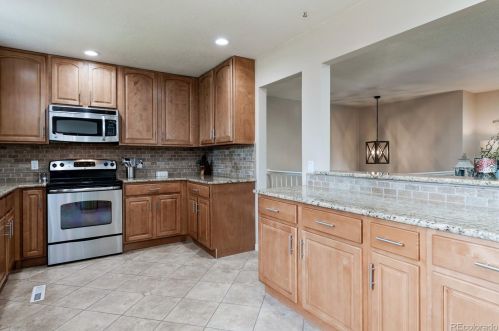 3015 Akron St, Denver, CO 80231-4604