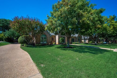 4106 Pembrooke Pkwy, Colleyville, TX 76034-4908