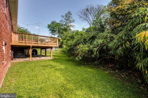 2218 Osborn Dr, Silver Spring MD 20910-1323 exterior