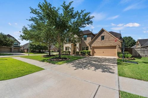 28203 Sundown Shores Ct, Fulshear, TX 77441-2037