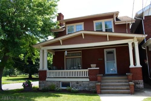 545 57th St, Altoona, PA 16602-1154