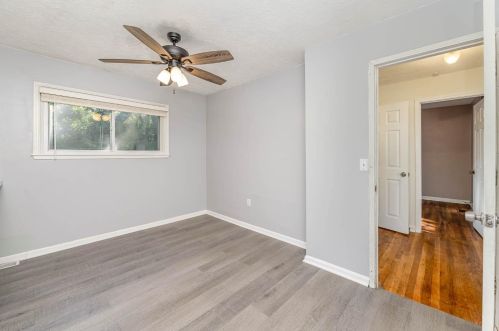 1050 Elda Ln, Cincinnati OH 45224-2705 exterior