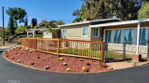 1250 Stephora Ave, Glendora, CA 91740-5236