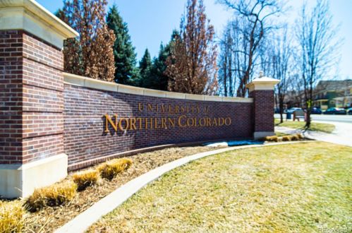 2038 6th Ave, Greeley CO  80631-7106 exterior