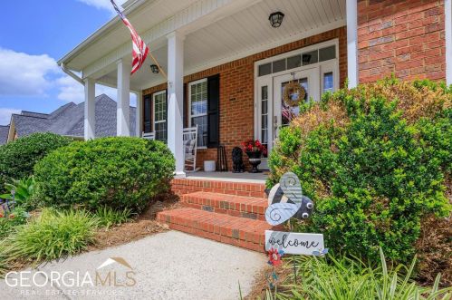130 Avenue Of The Oaks, Rock Spring, GA 30739-5008