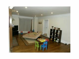 345 Crosstree Ln, Atlanta GA  30328-1846 exterior