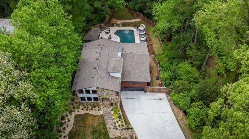1464 Pebble Creek Rd, Marietta, GA 30067-5438