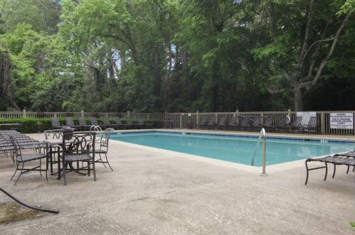 1445 Monroe Dr, Atlanta GA  30324-5329 exterior