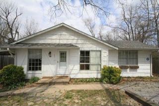 626 Rigdon St, Carbondale, IL 62901-1252