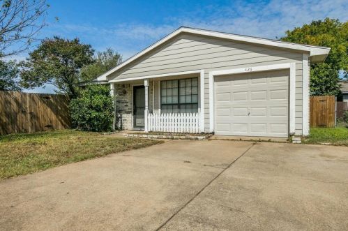 426 Justice St, Cedar Hill TX  75104-9078 exterior