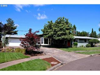 11245 Marylyn Pl, Beaverton, OR 97008-5901