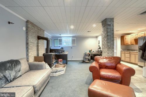 332 Bonnybrook Rd, Carlisle PA  17015-9290 exterior