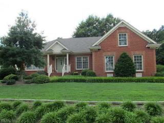 200 Allen Harris Dr, Yorktown, VA 23692-4102