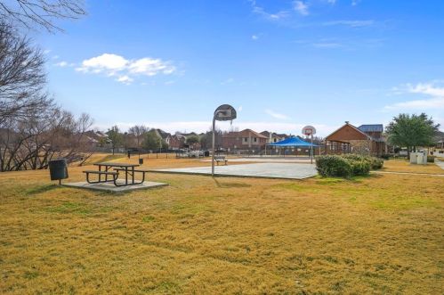 10716 Ambling Trl, Fort Worth TX  76108-6943 exterior