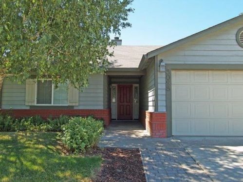 3028 Gibson Way, Modesto, CA 95354-4147