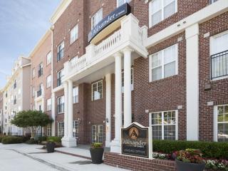 1600 Granby St, Norfolk VA  23510-2610 exterior