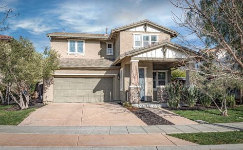 422 Covina St, Tracy, CA 95391-1211