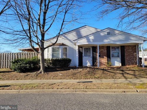 41 Fairmount Dr, Willingboro, NJ 08046-2047