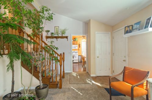 316 Ralph Ct, Island Lake, IL 60042-9614