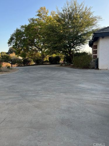 16275 Constable Rd, Riverside CA  92504-5624 exterior