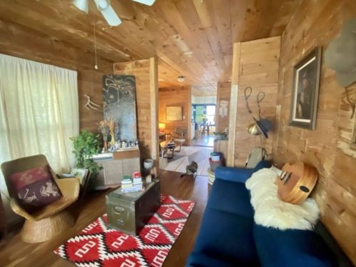 1406 11th St, Austin TX  78702-2714 exterior