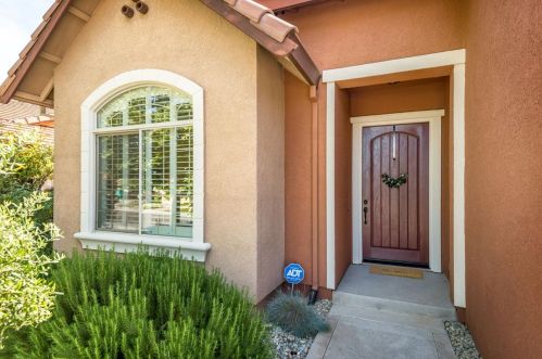 4704 Dewey Orchard Ct, Fair Oaks, CA 95628-4442