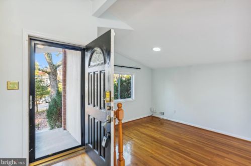 11411 Gilsan St, Silver Spring MD  20902-3118 exterior