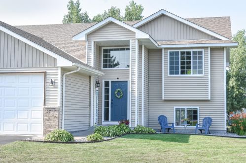 23161 Everton Bay, Columbus, MN 55025