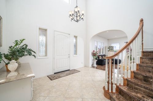 16550 Catalonia Dr, Riverside CA  92504-8701 exterior