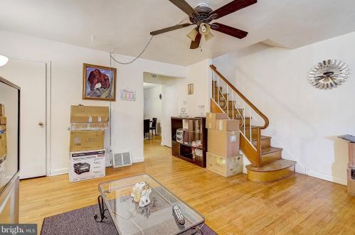 6004 10th St, Philadelphia PA 19141-3703 exterior