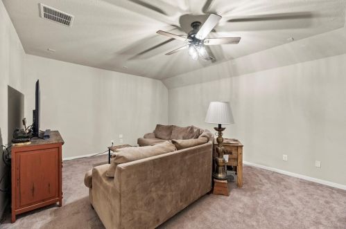 7511 Lone Star Jct St, Richmond TX 77406-7069 exterior