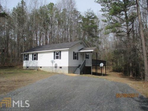 77 Laurel Dr, Trion, GA 30753-5266