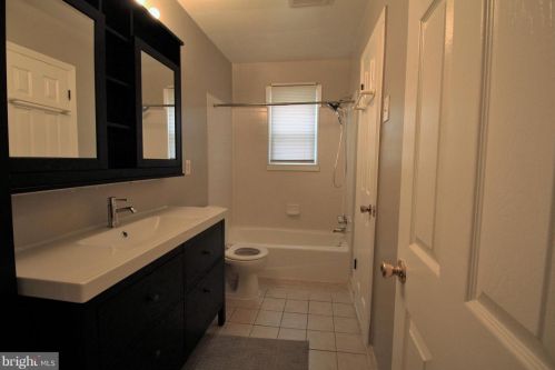 9907 Forest Grove Dr, Silver Spring MD  20902-5712 exterior